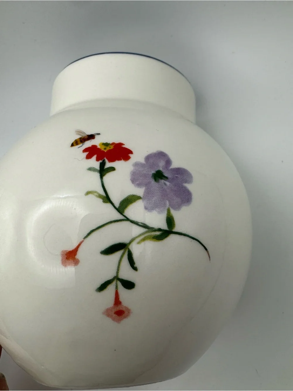 Anthropologie Mama Floral Heart Stoneware Bud Vase Mother’s Day
